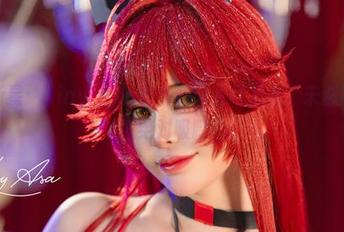 图库新星：Tiny Asa的神社少女红忍者，未必能隐身但绝对吸睛！